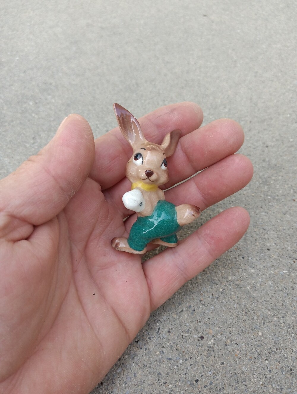 Freeman Mcfarlin Hagen Renaker Boy Rabbit Bunny Figurine